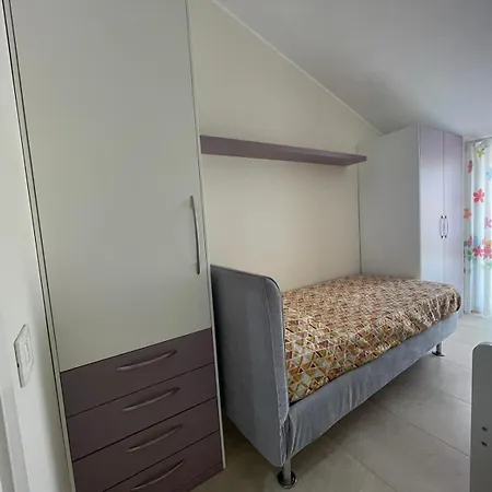 Lägenhet La Casa Di Lilla2 Tortoreto